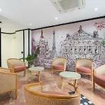 Opera Lafayette Szálloda 3*