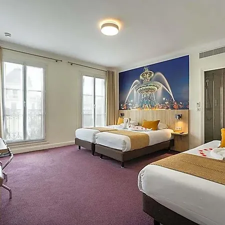 Opera Lafayette 3*