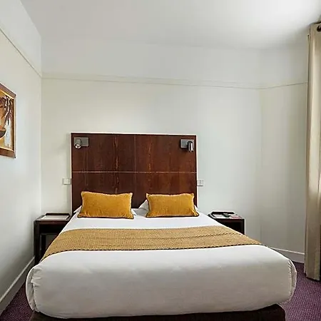 Opera Lafayette 3*