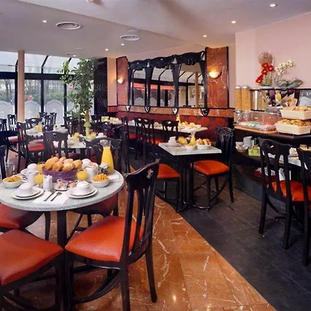 Opera Lafayette فندق