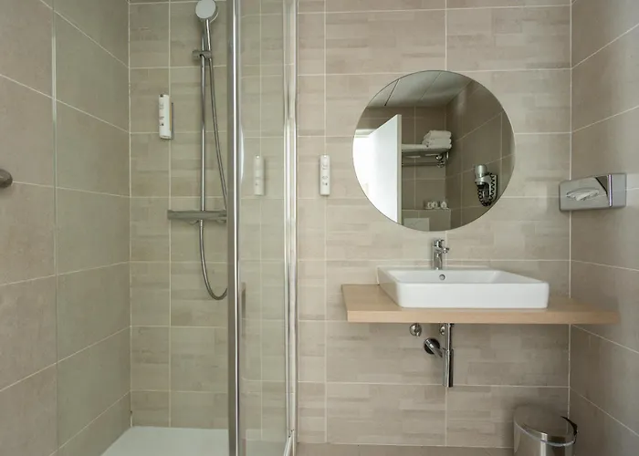 Отель Opera Lafayette Париж