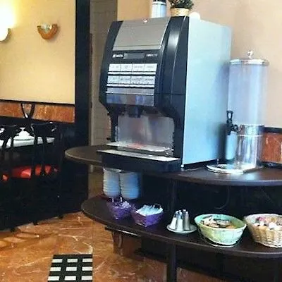 Otel Opera Lafayette 3*