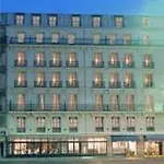 Opera Lafayette 3*